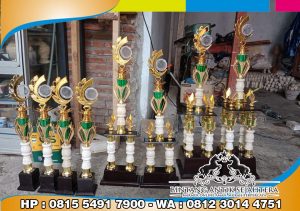 Aneka Trophy Piala Marmer Tulungagung