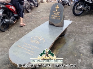 Makam Marmer Tahan Gempa