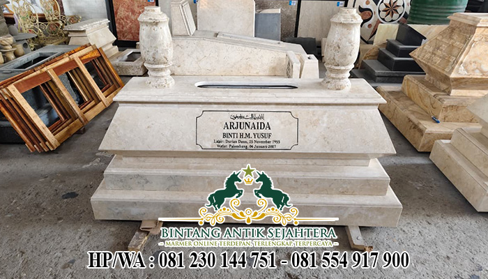 Kerajinan Makam Marmer Tulungagung